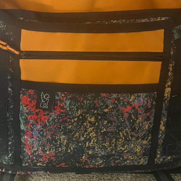 Chrome Citizen Messenger Bag - Black Multicolor Paint Splatter 24L - Picture 6 of 6